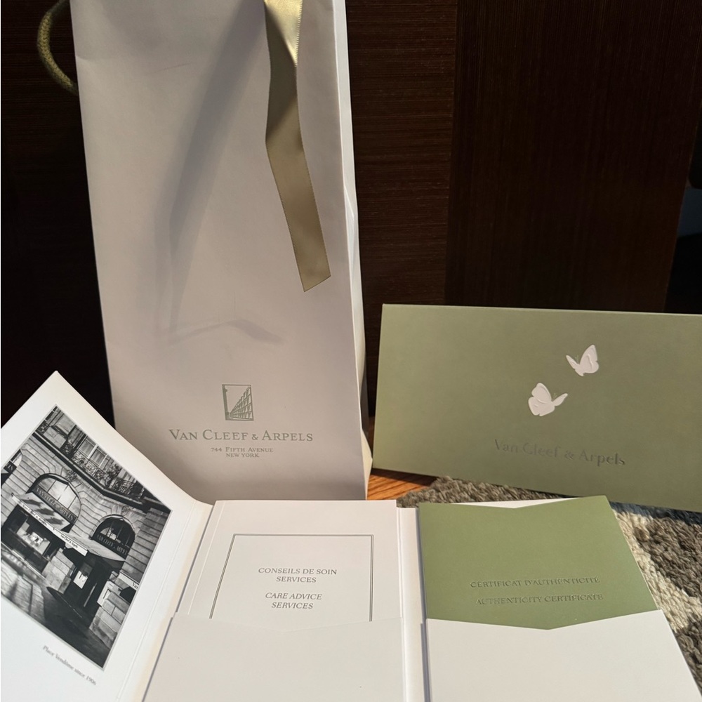 Van Cleef & Arpels White and Sage Branded Set
